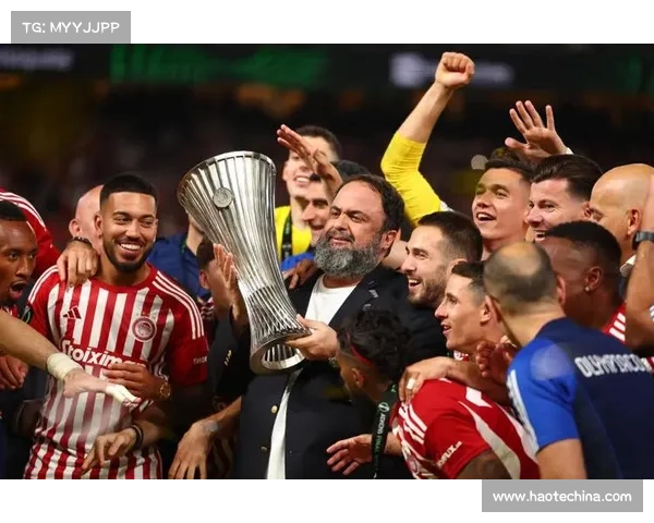 奥林匹亚科斯如何通过战术调整和球员深度赢得希腊足球联赛优势